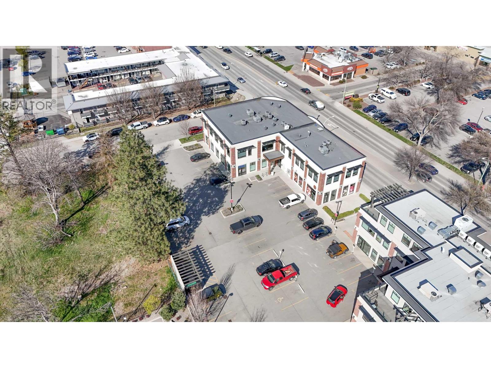 1810 Gordon Drive Unit# 103