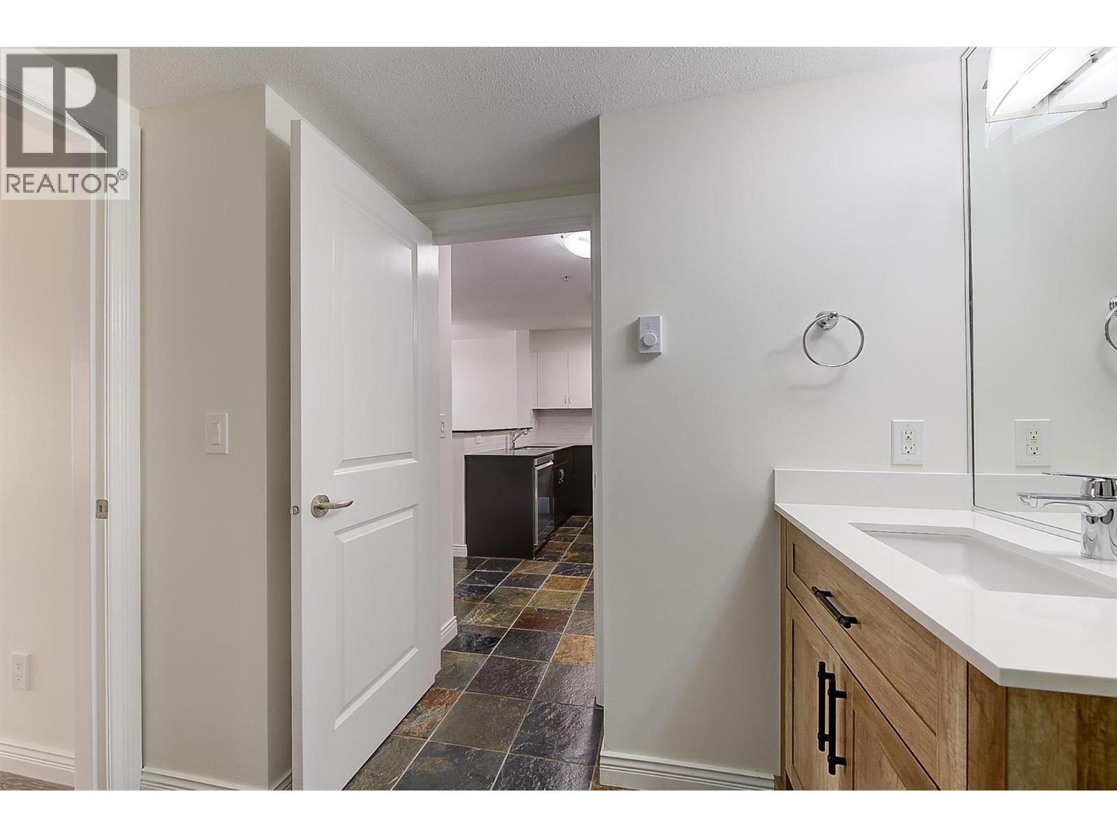 571 Yates Road Unit# 304