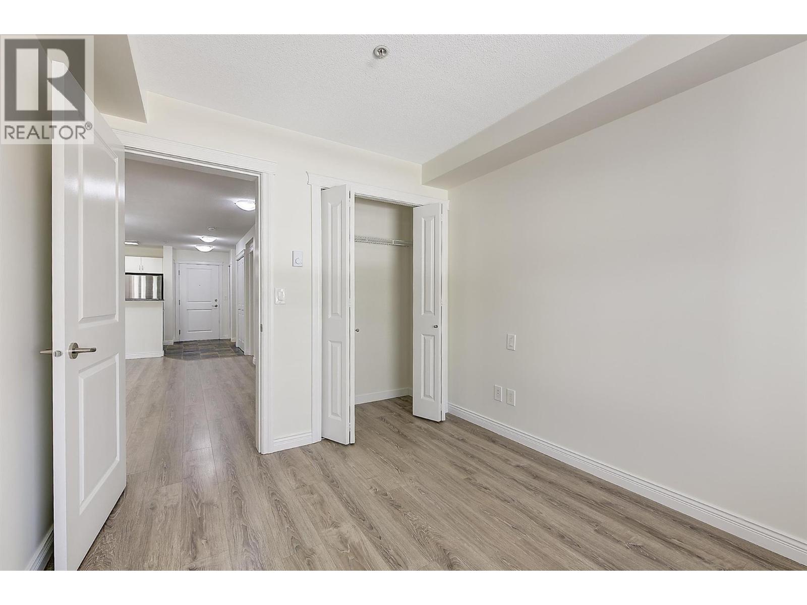 571 Yates Road Unit# 304