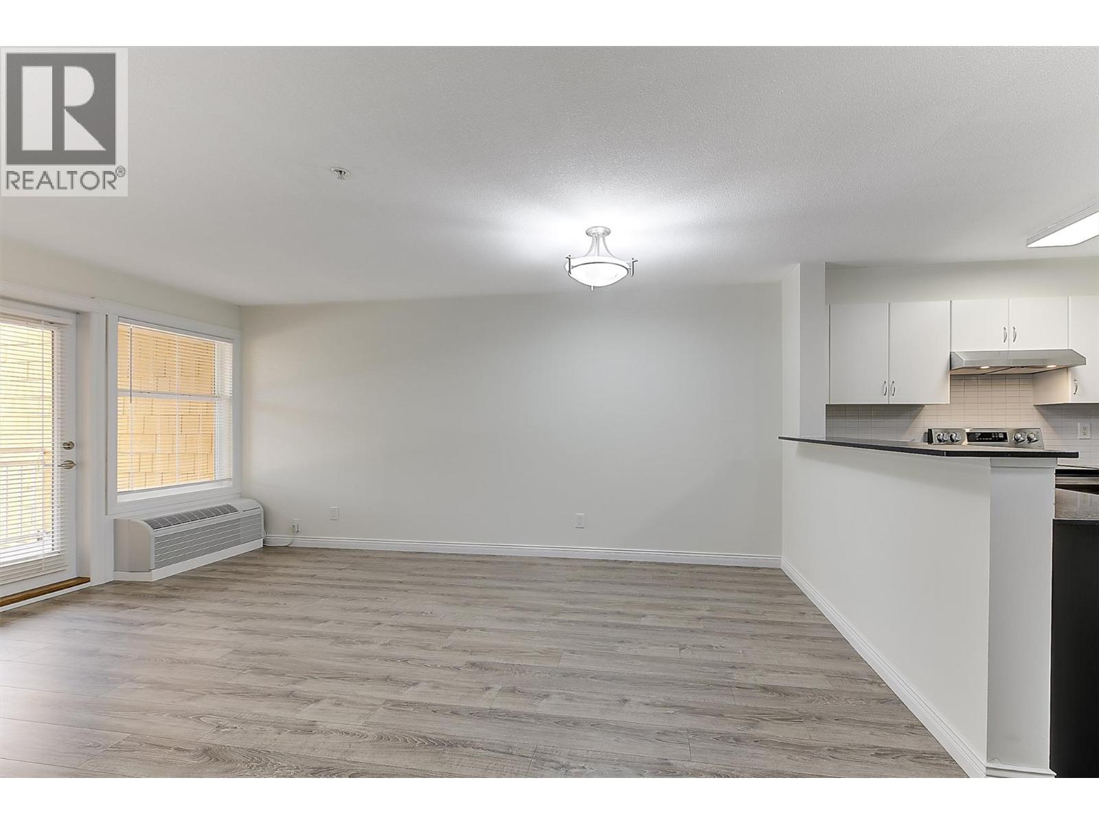 571 Yates Road Unit# 304
