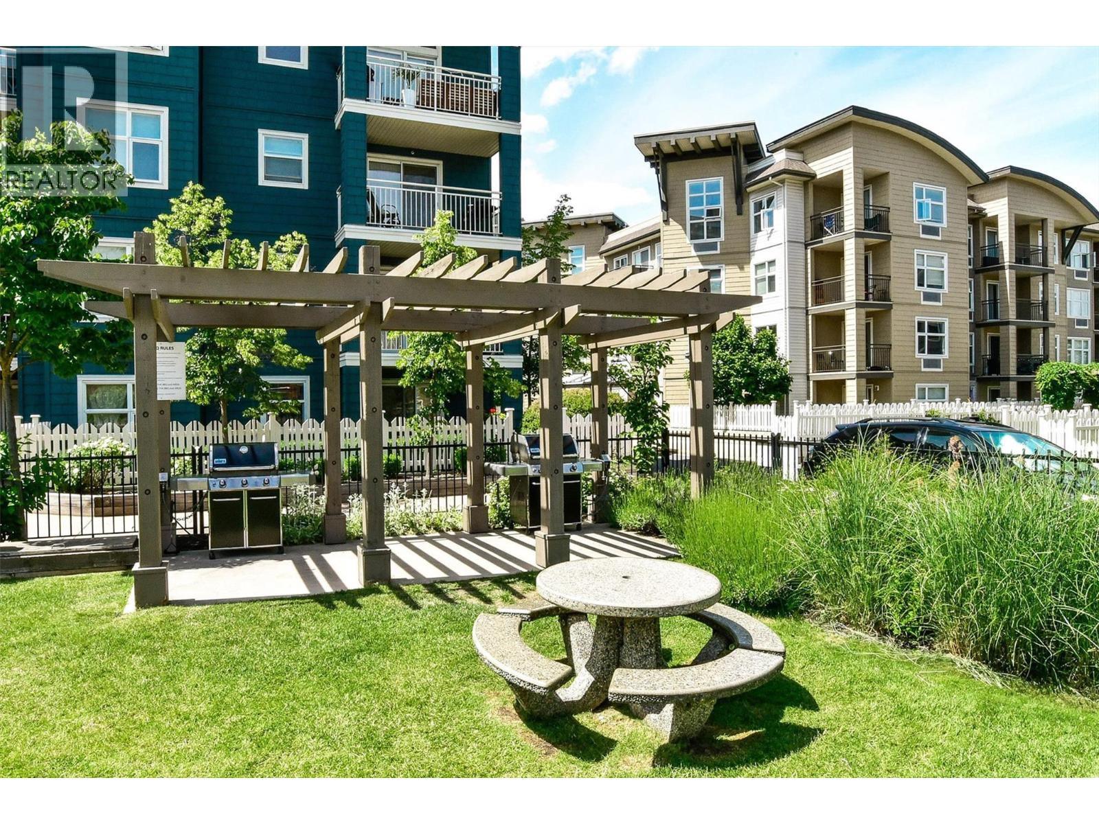 571 Yates Road Unit# 304