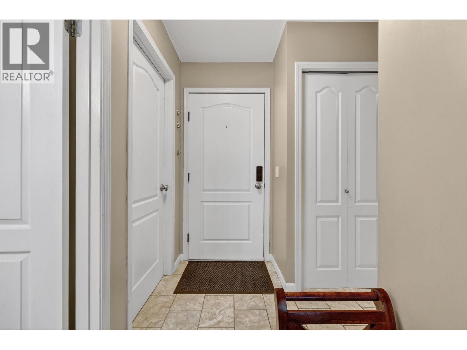 3160 Casorso Road Unit# 209