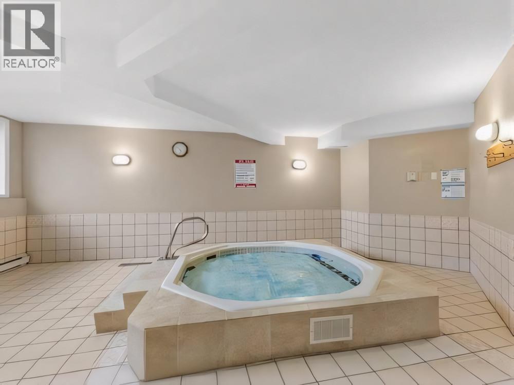 3160 Casorso Road Unit# 209