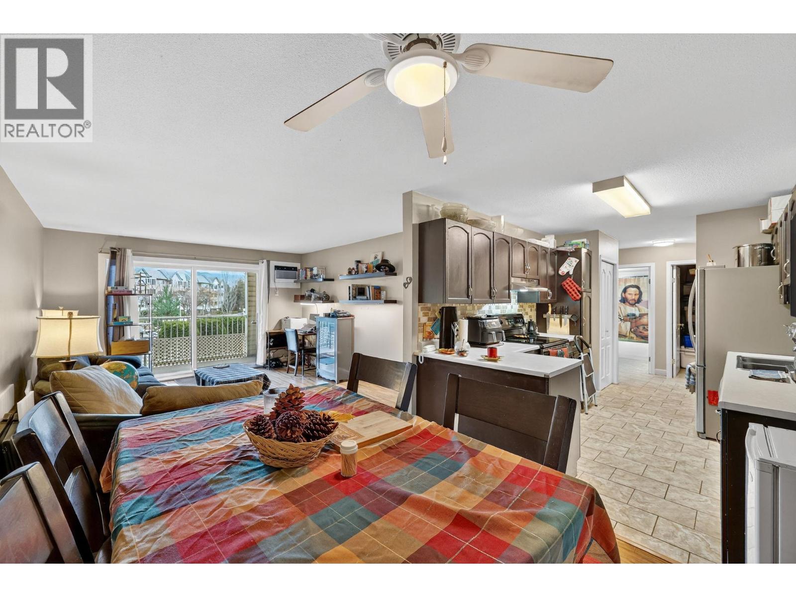 3160 Casorso Road Unit# 209
