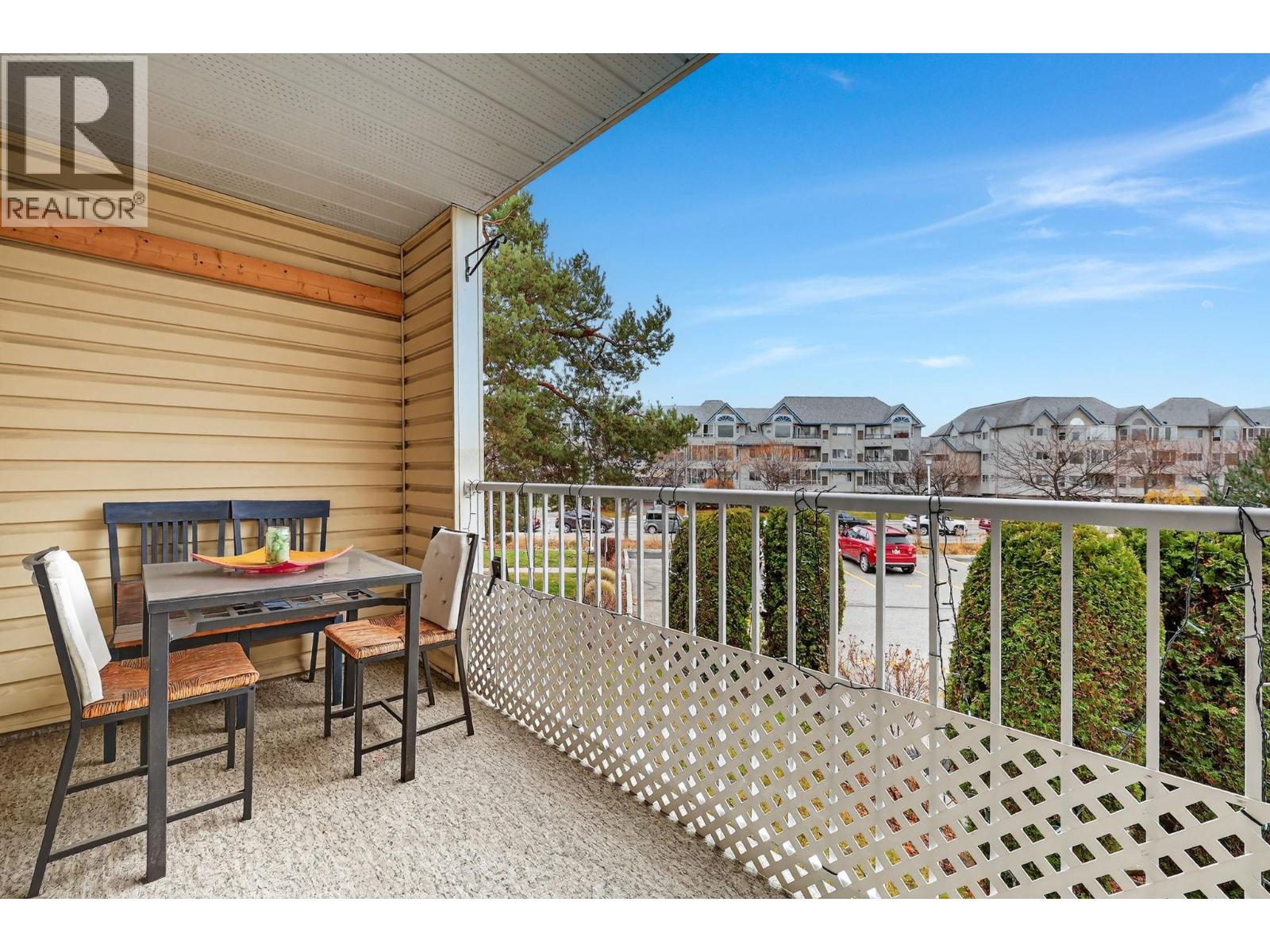 3160 Casorso Road Unit# 209