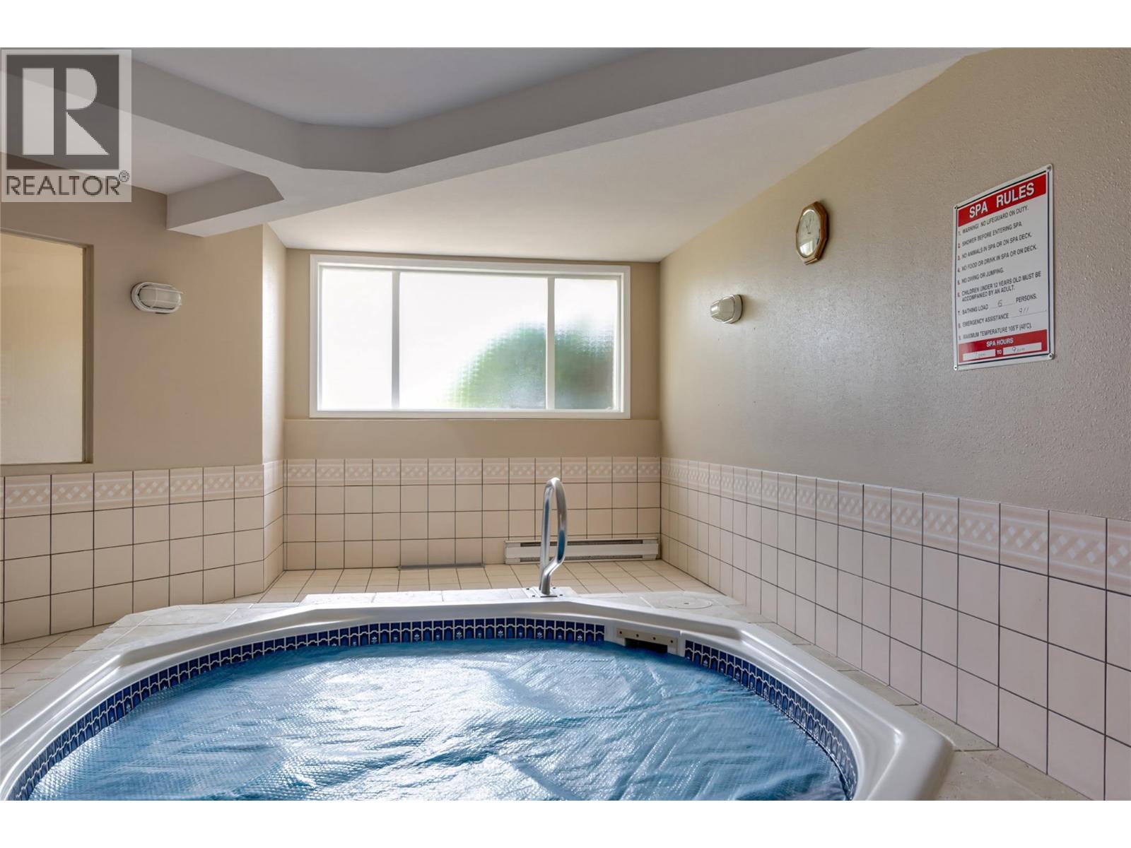 3160 Casorso Road Unit# 209