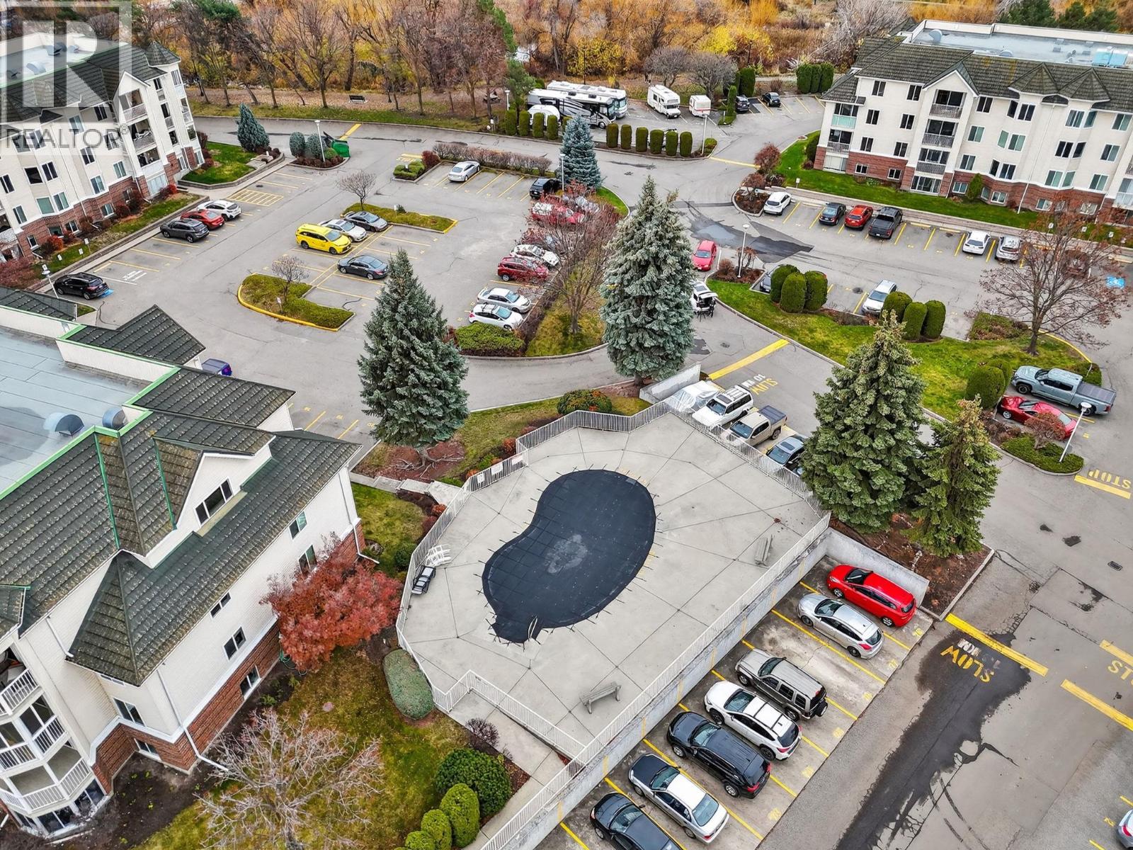 3160 Casorso Road Unit# 209