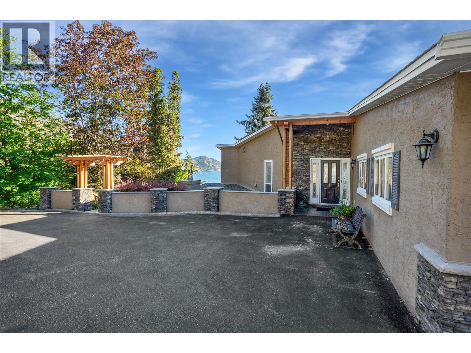 1988 Dewdney Road