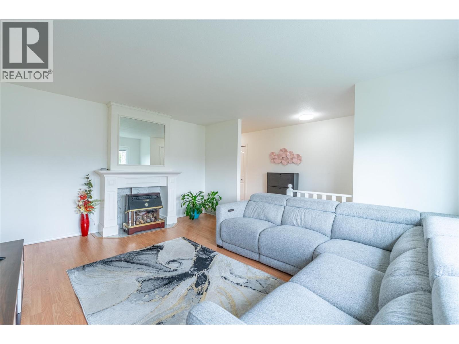 151 Molnar Road