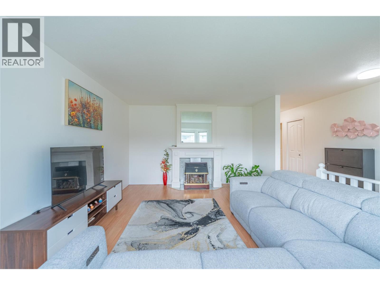 151 Molnar Road