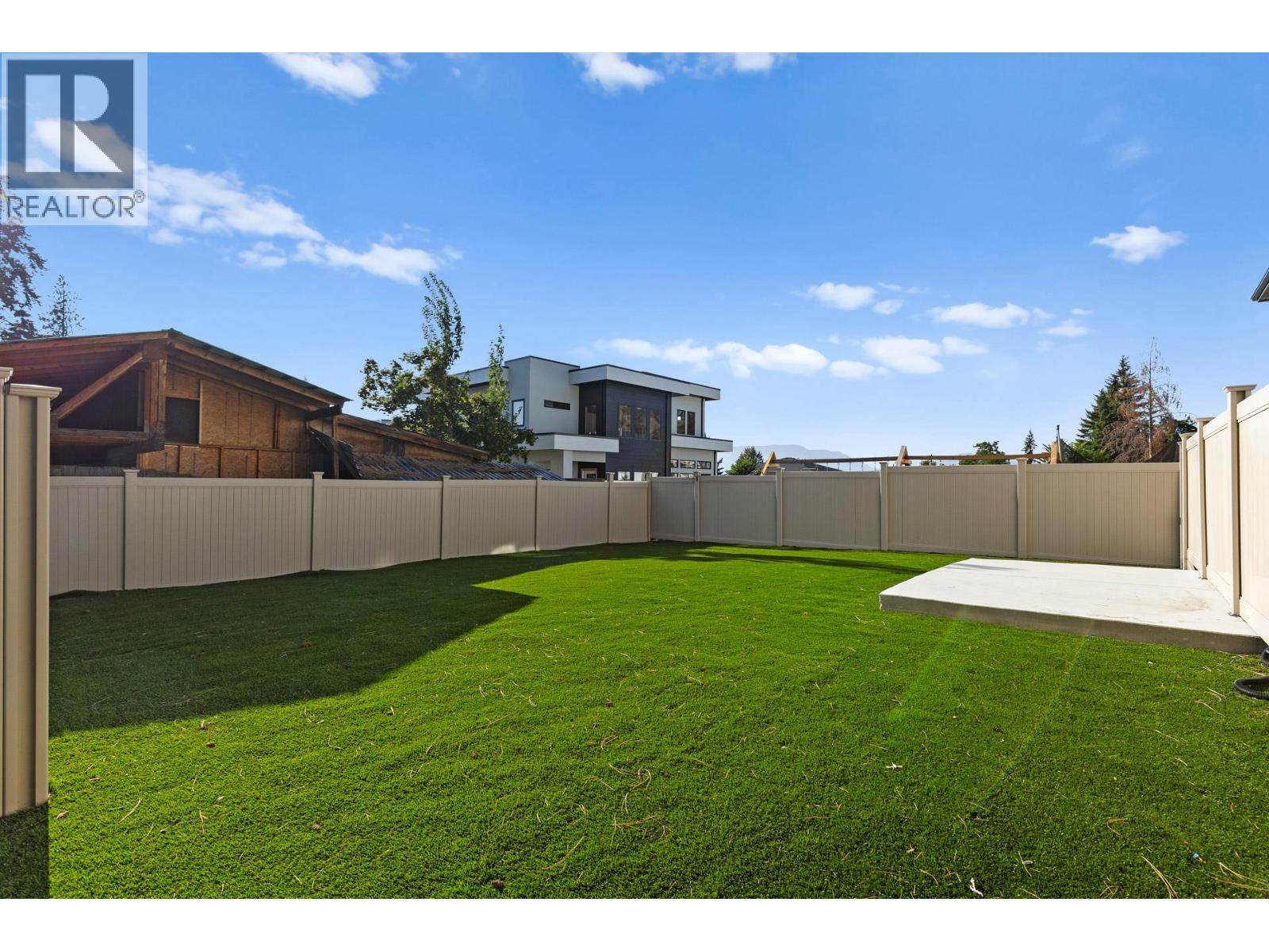 4630 Raymer Road