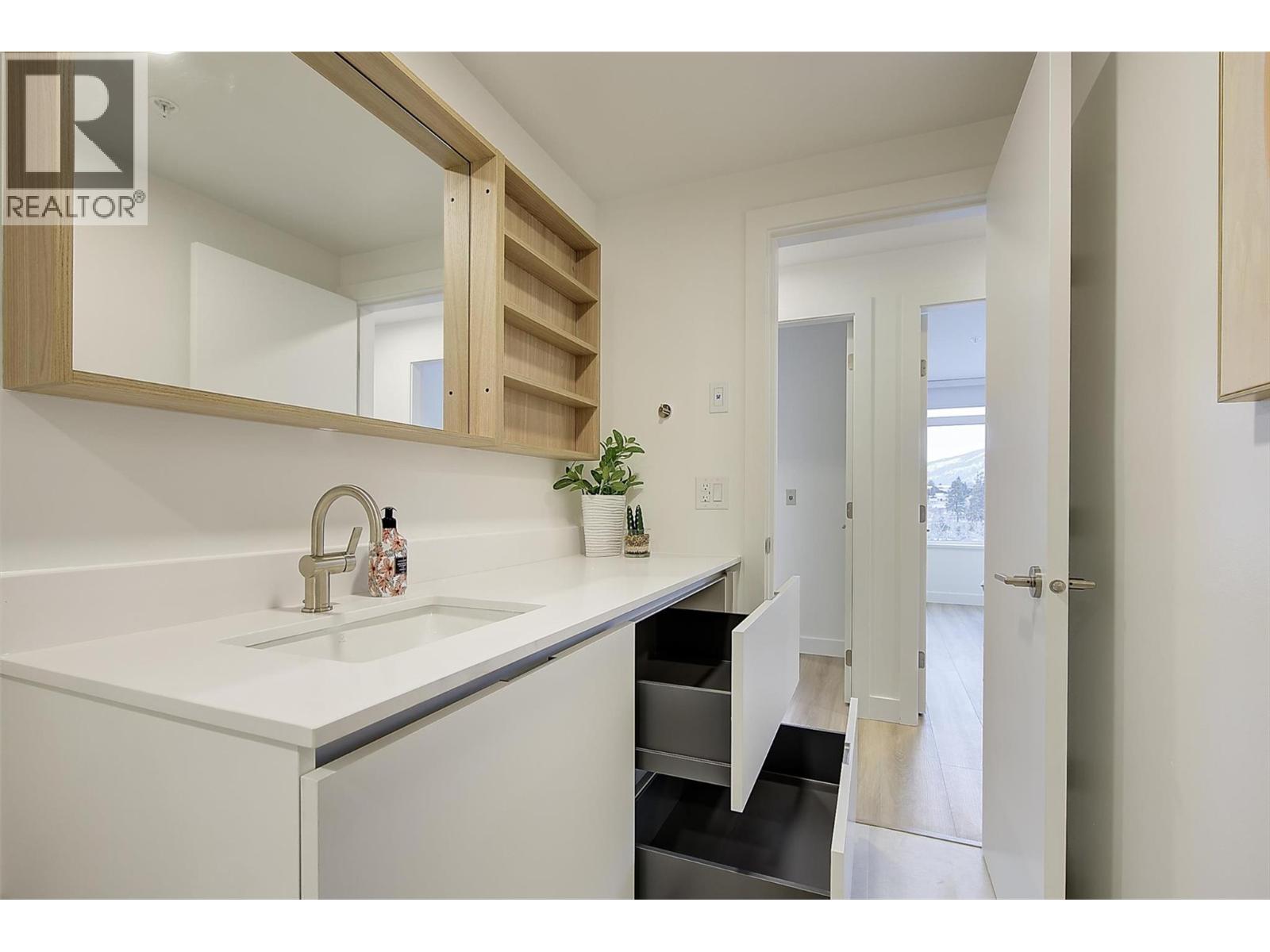 2760 Olalla Road Unit# 501