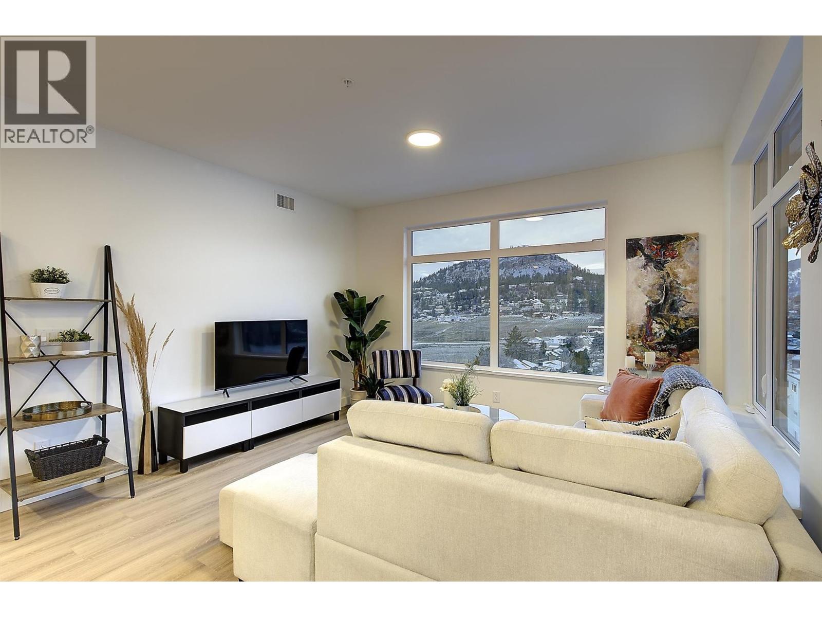 2760 Olalla Road Unit# 501