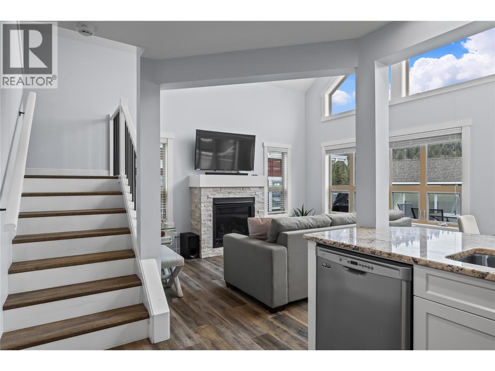 7013 Barcelona Drive Unit# 40