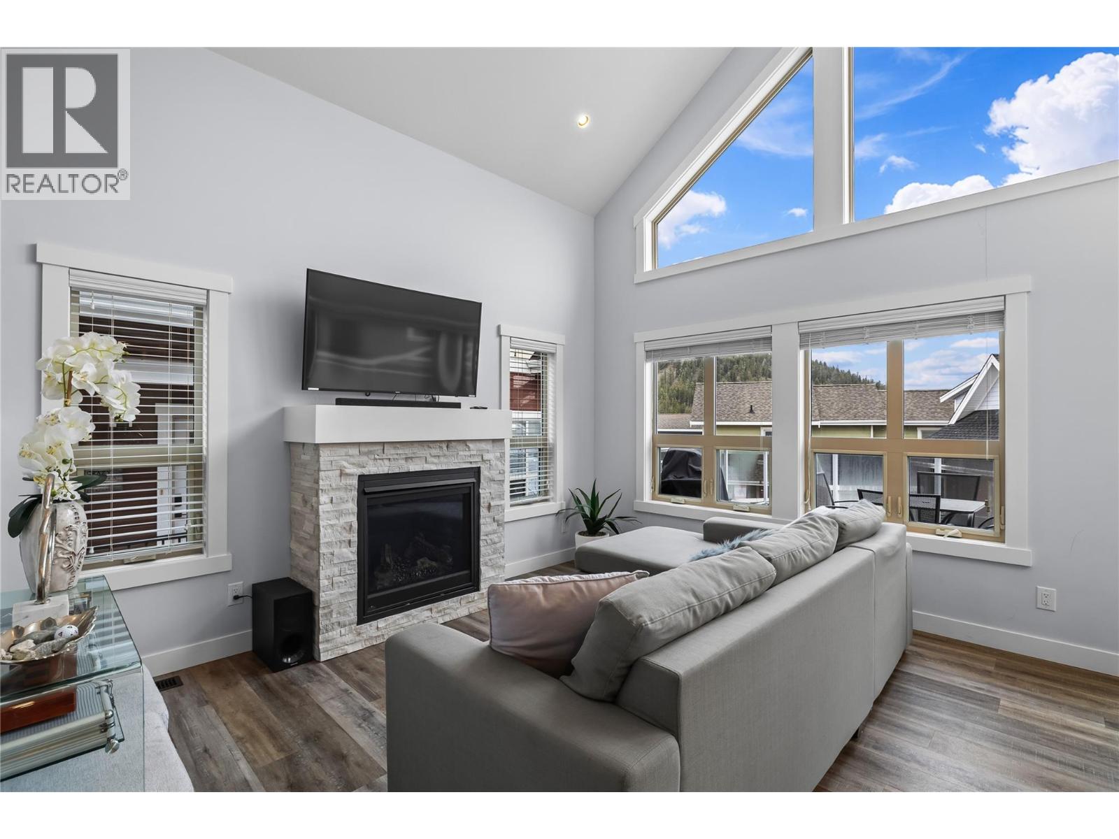 7013 Barcelona Drive Unit# 40