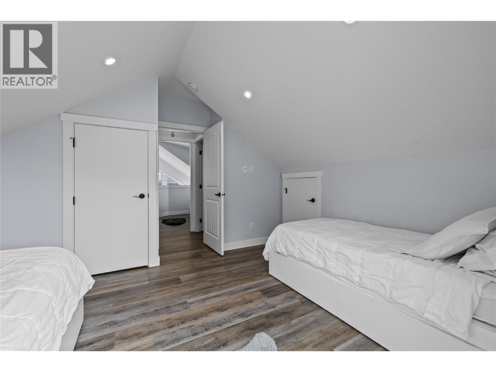 7013 Barcelona Drive Unit# 40