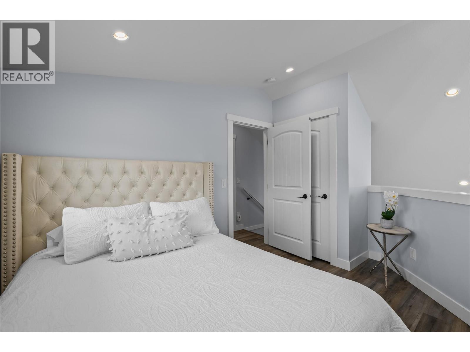 7013 Barcelona Drive Unit# 40