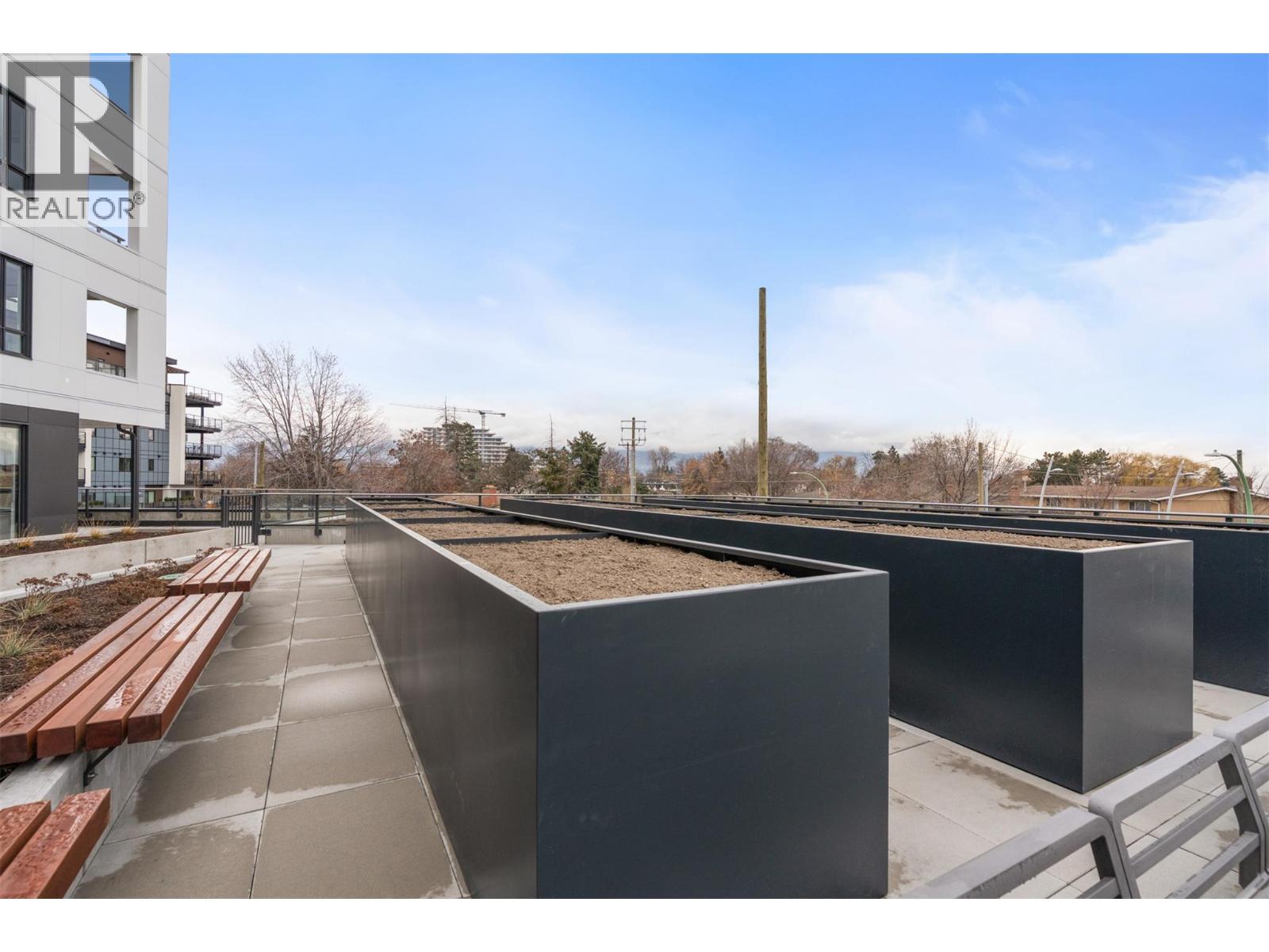 3051 Abbott Street Unit# 409