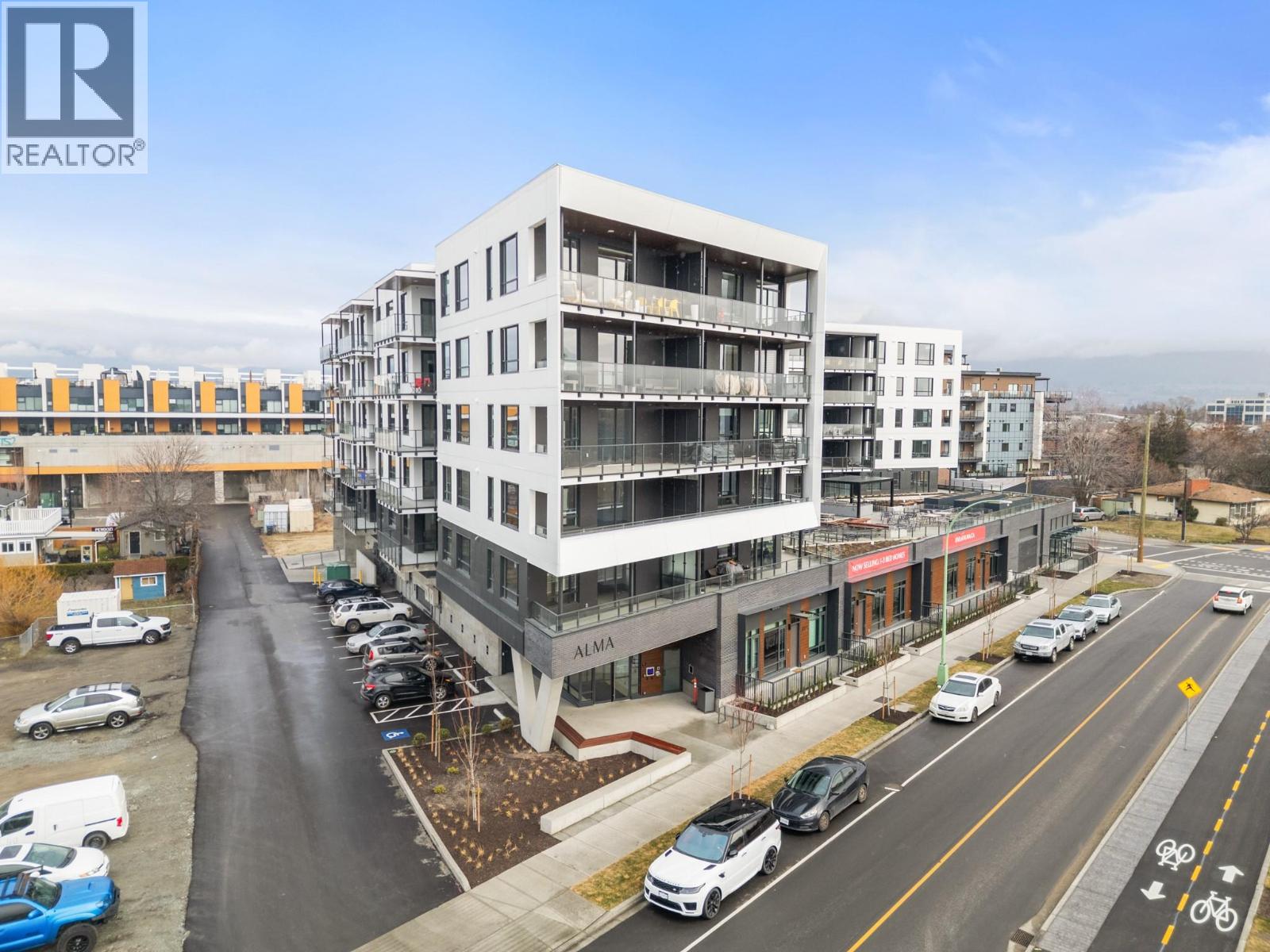 3051 Abbott Street Unit# 409