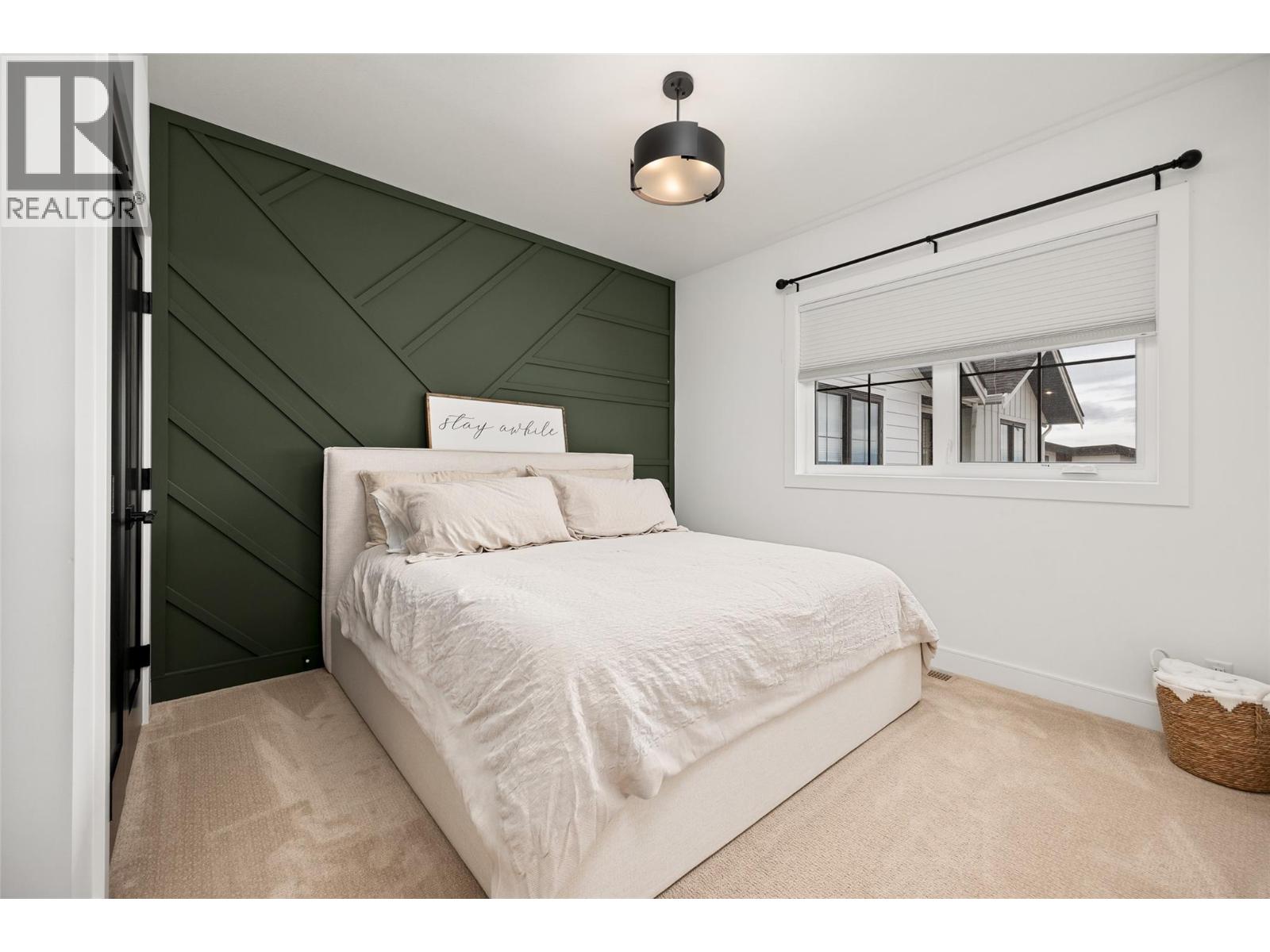 415 Hawk Hill Drive