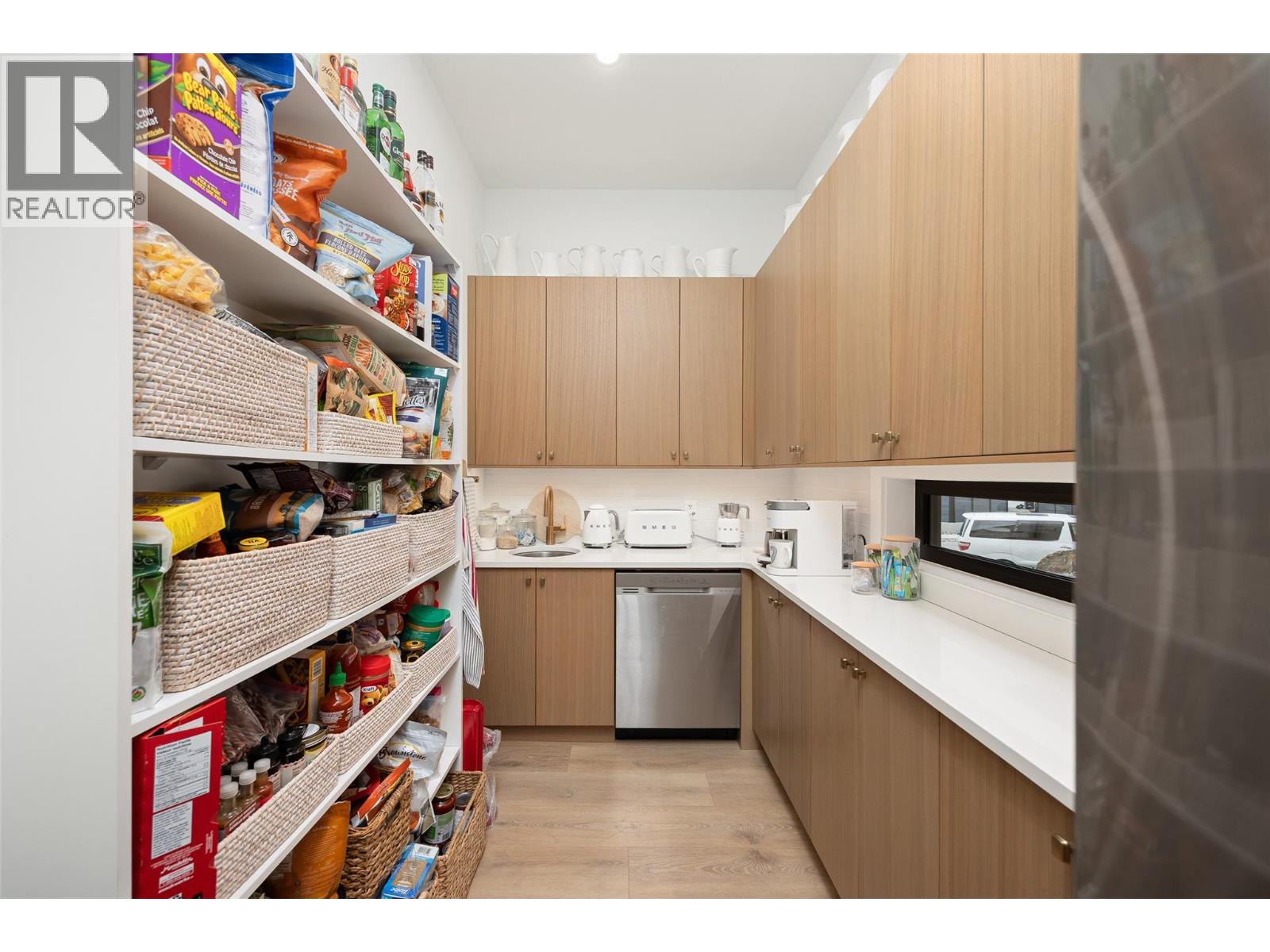415 Hawk Hill Drive