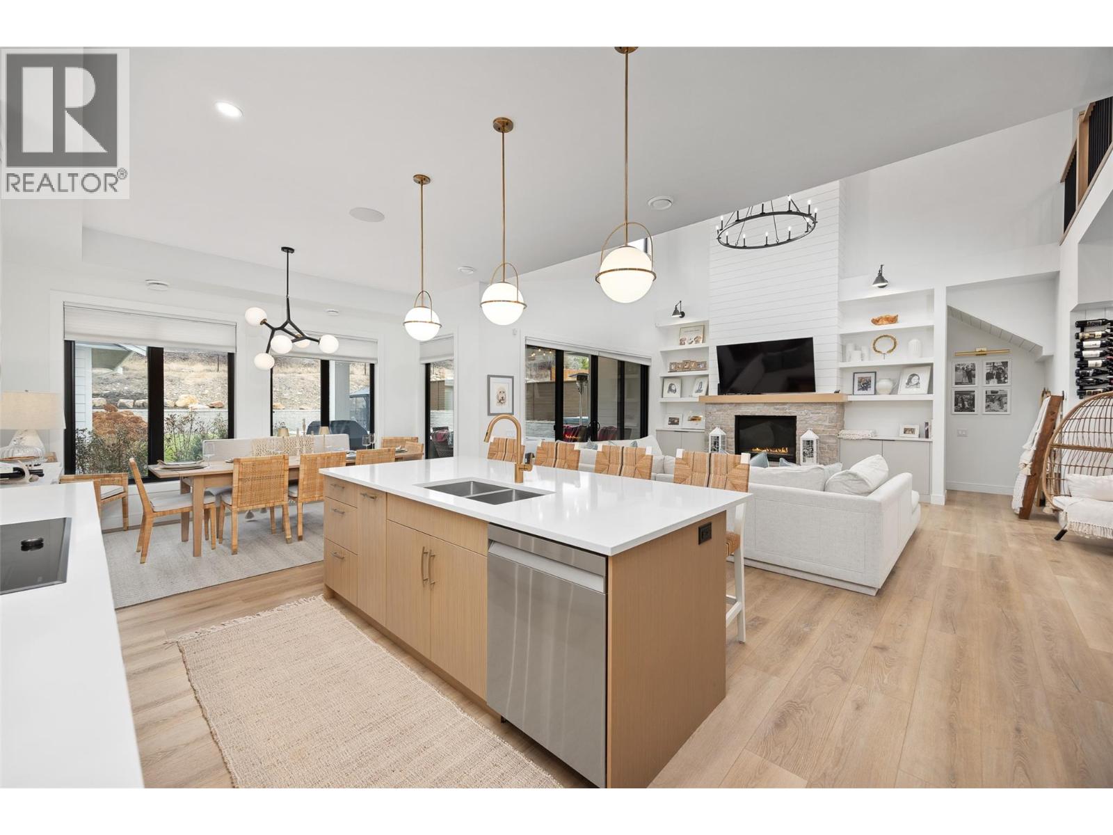 415 Hawk Hill Drive