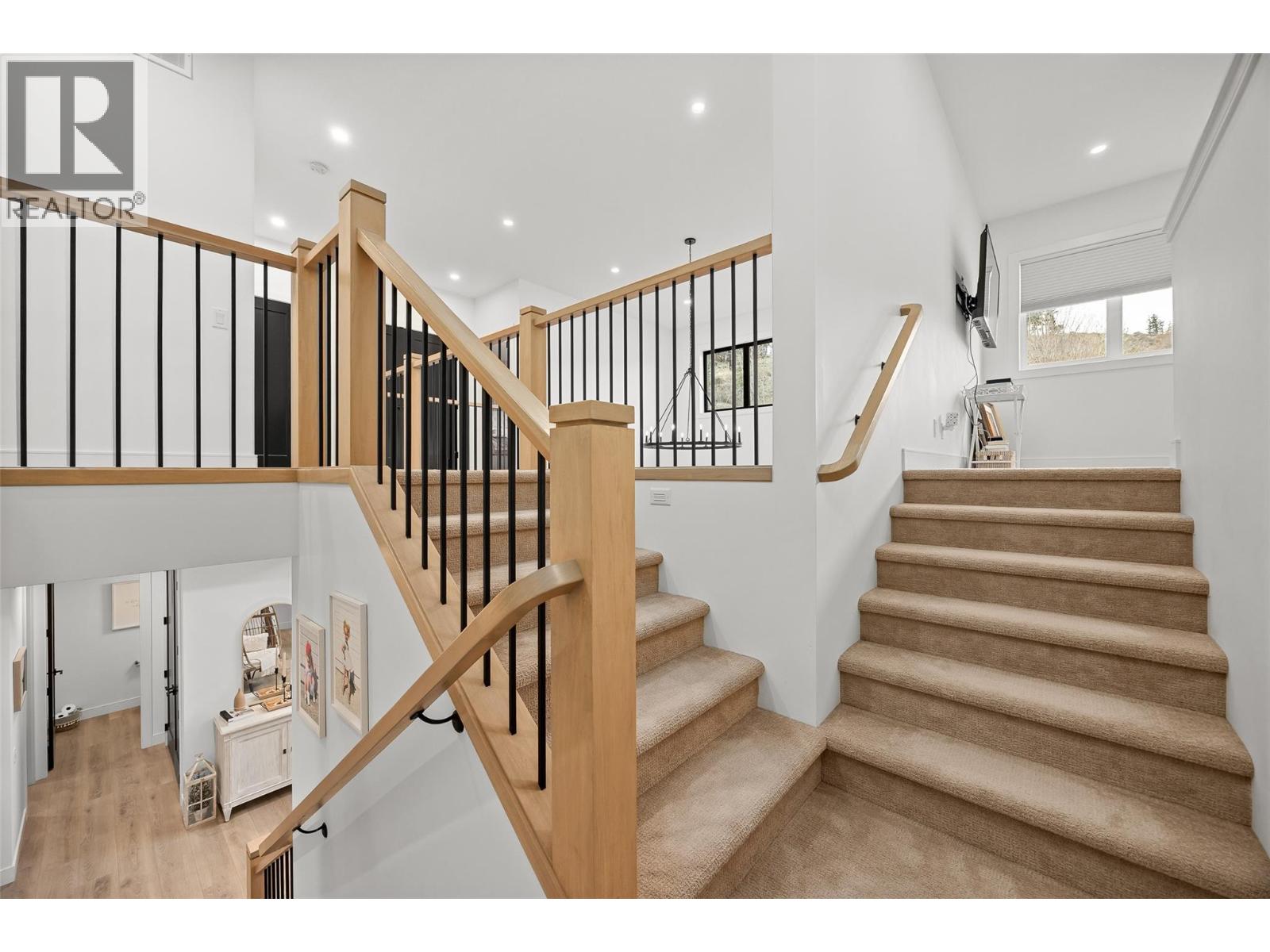 415 Hawk Hill Drive