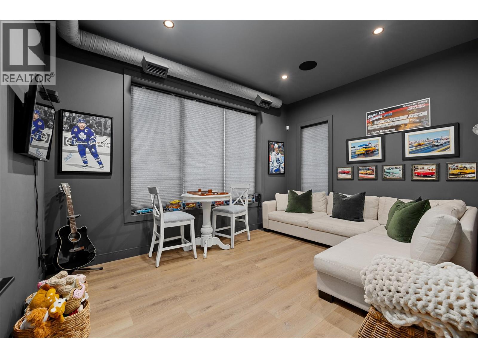 415 Hawk Hill Drive