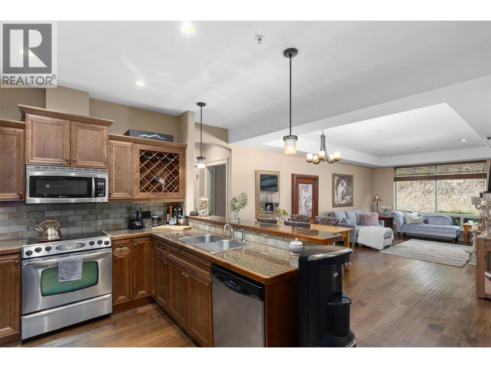 2780 AUBURN Road Unit# 106