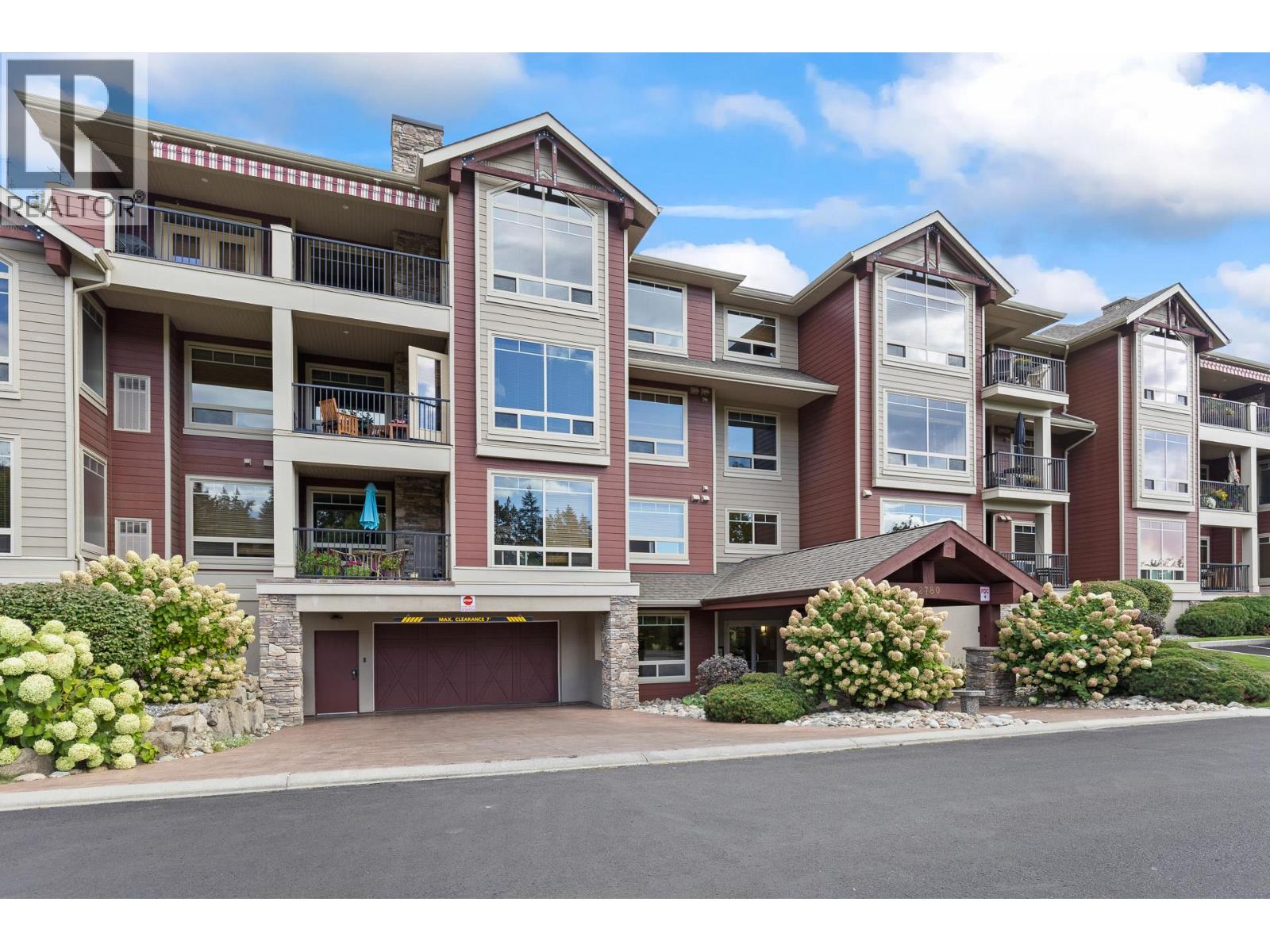 2780 AUBURN Road Unit# 106