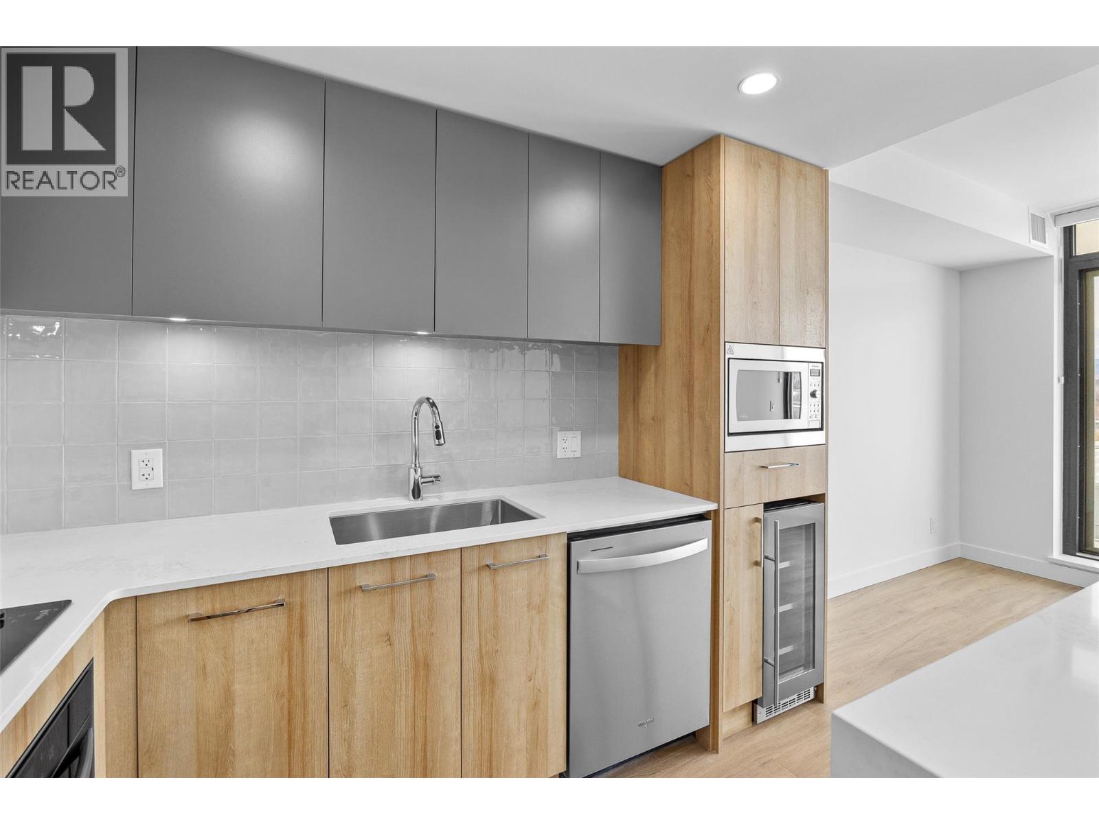 3699 Capozzi Road Unit# 803