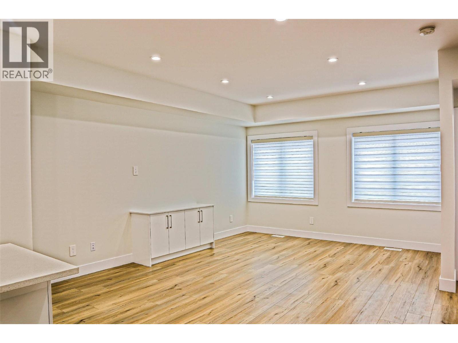 1354 Rutland Road Unit# 13