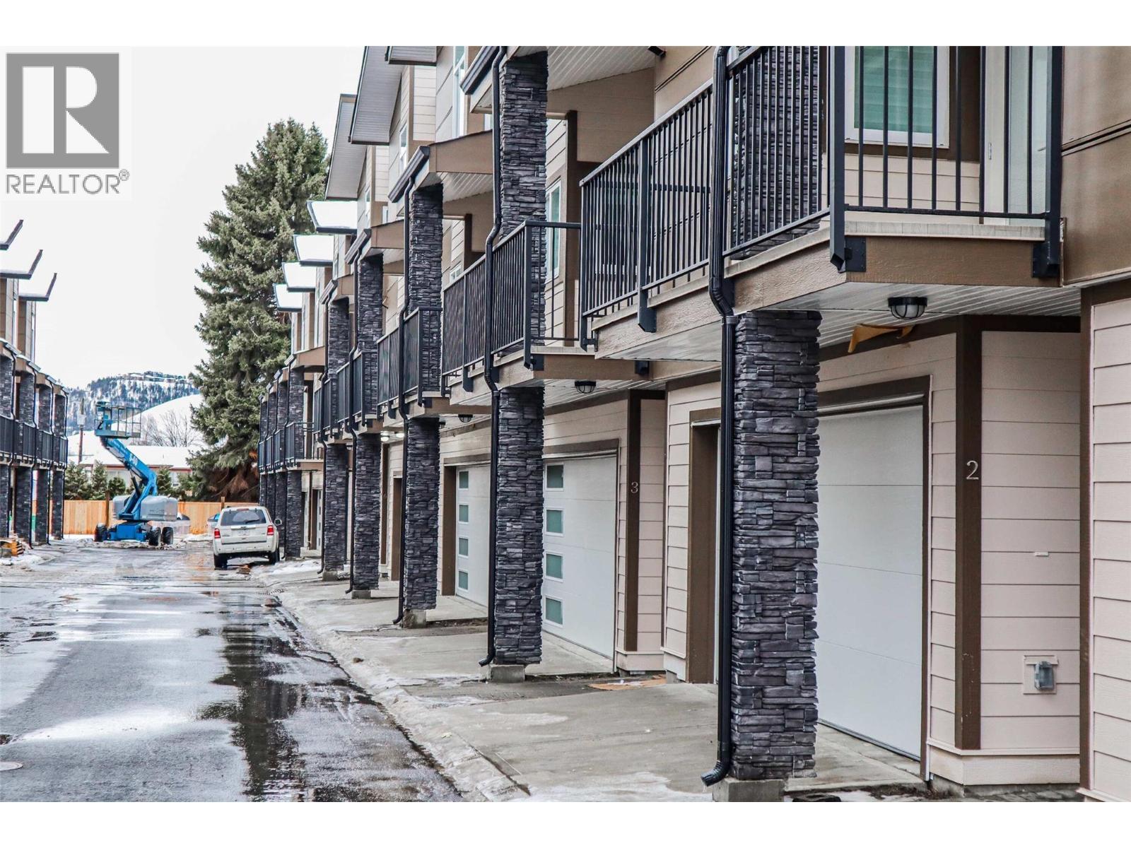 1354 Rutland Road Unit# 13