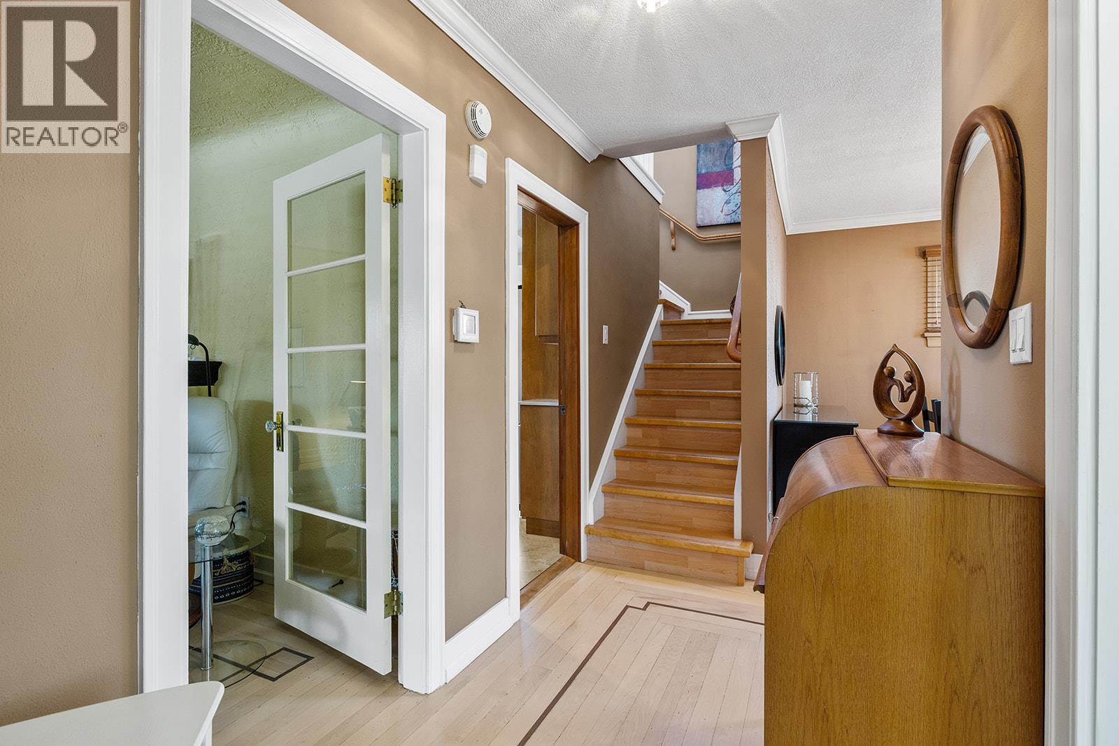 354 Burne Avenue