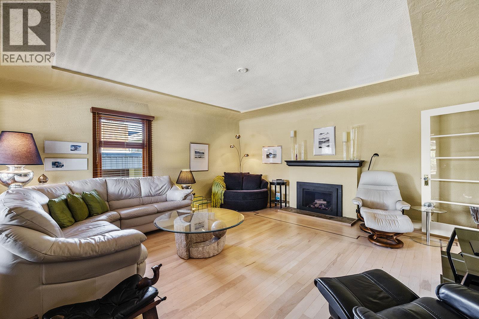 354 Burne Avenue