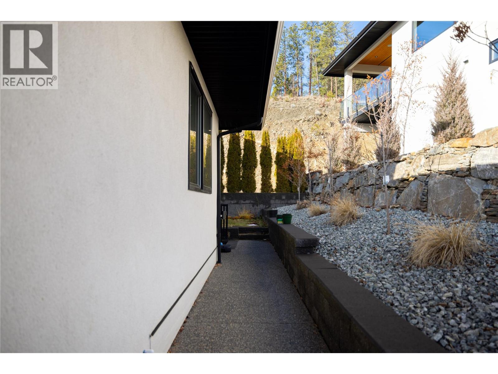 1270 Mine Hill Drive
