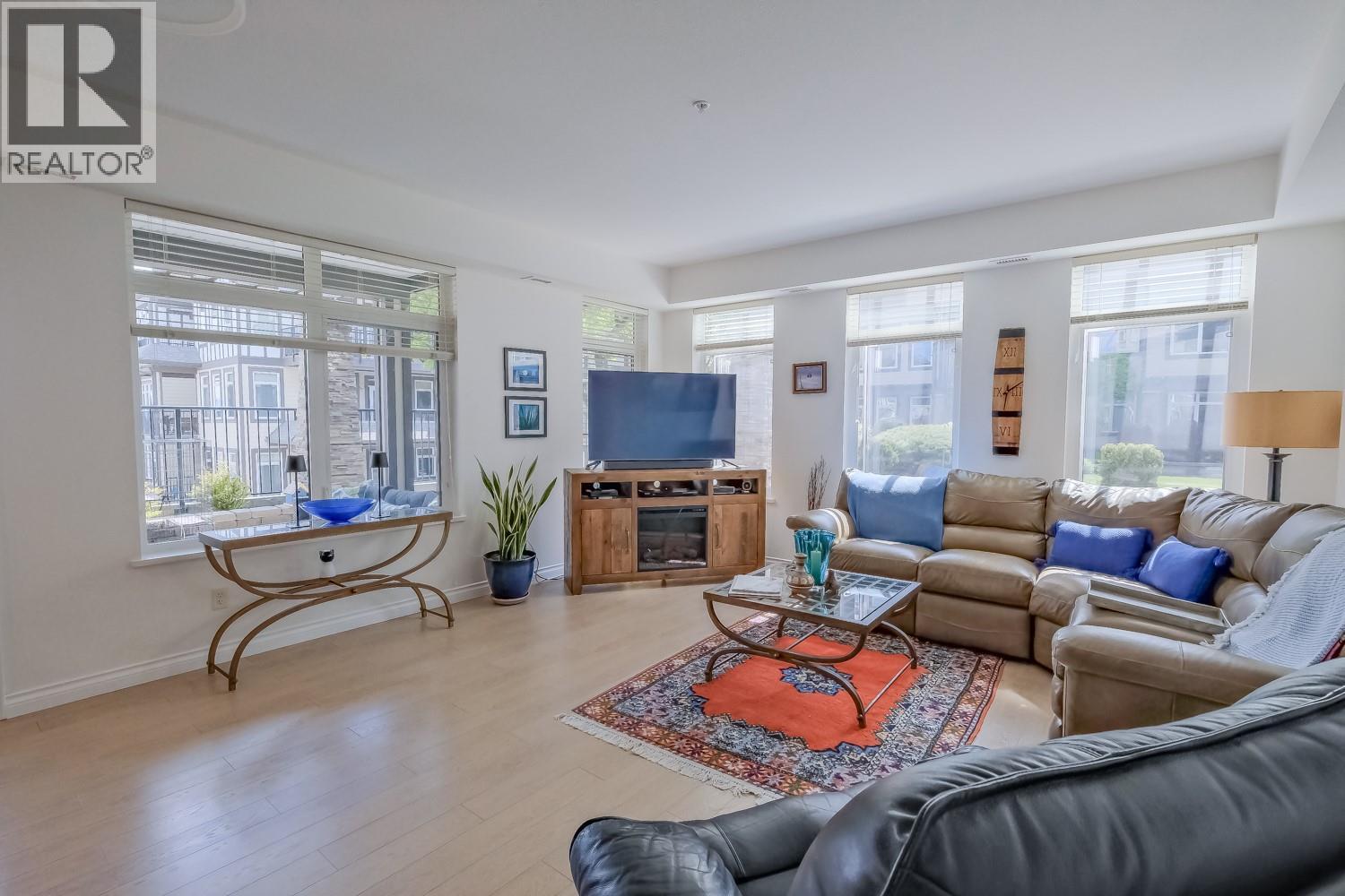 3833 Brown Road Unit# 1113