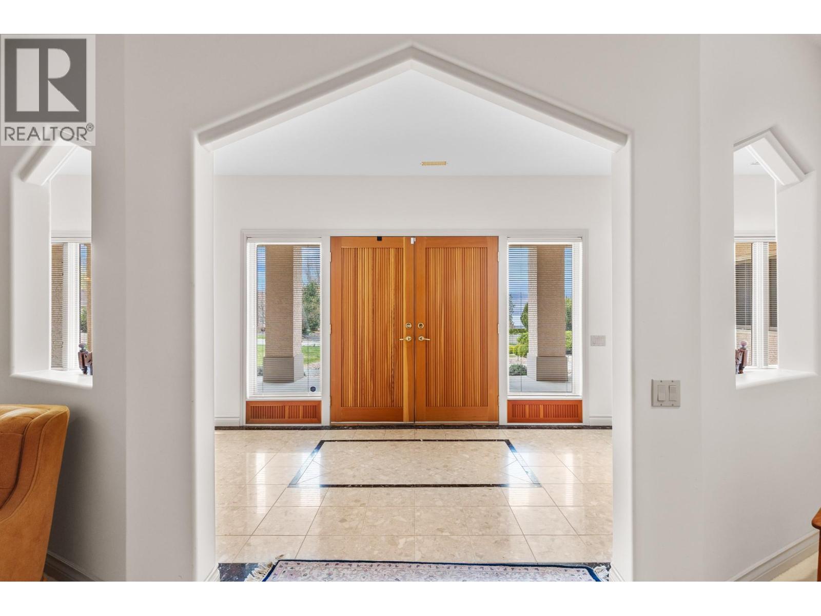 307 Sandpiper Court