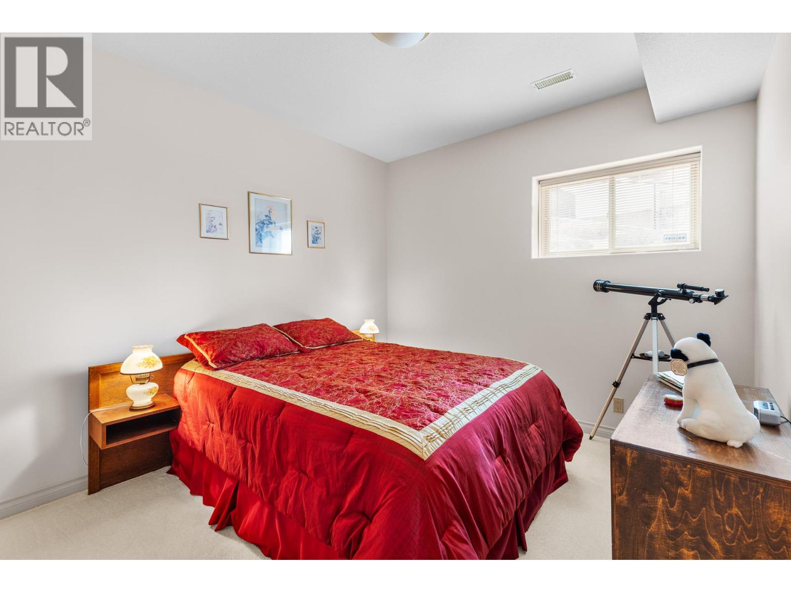 307 Sandpiper Court