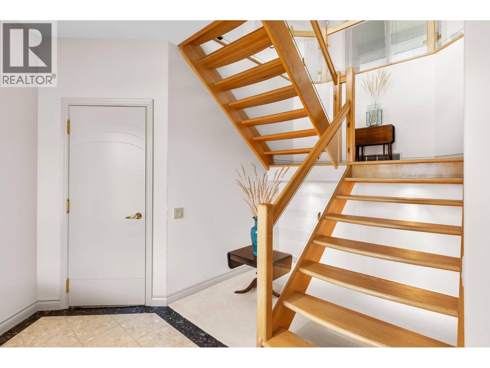 307 Sandpiper Court