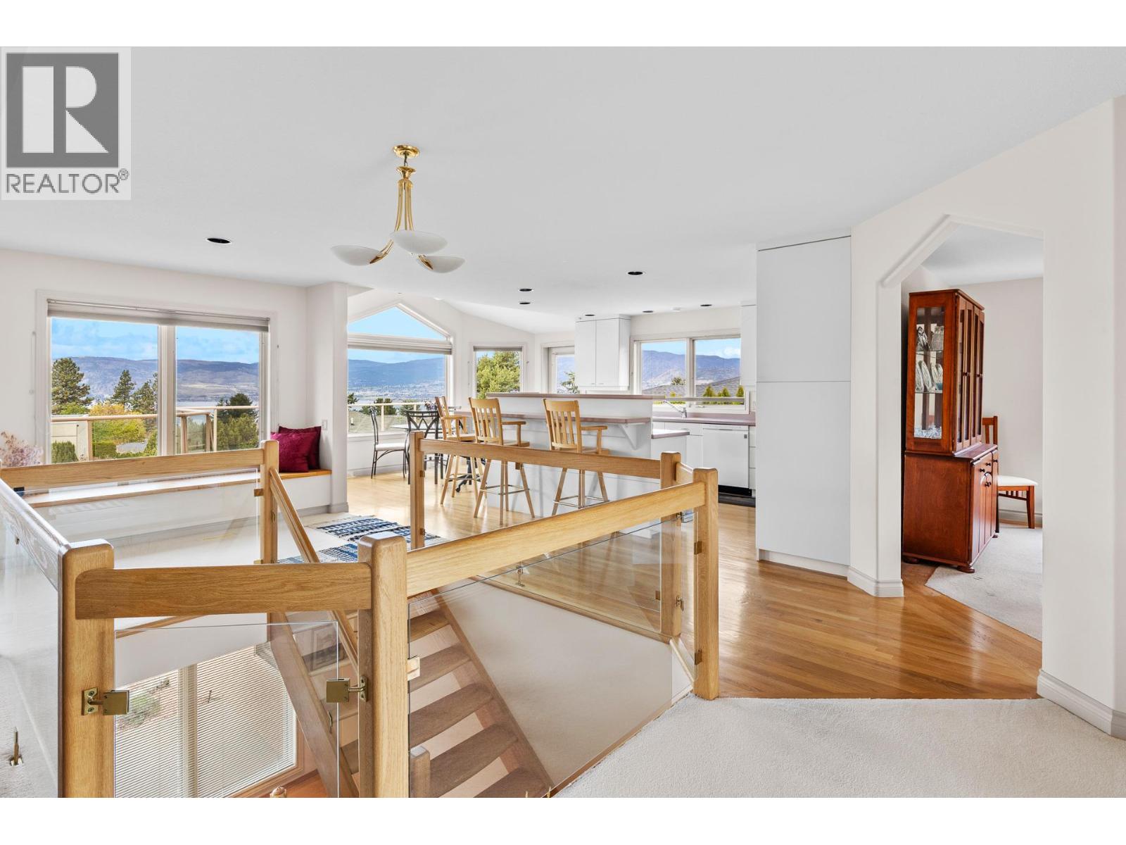 307 Sandpiper Court
