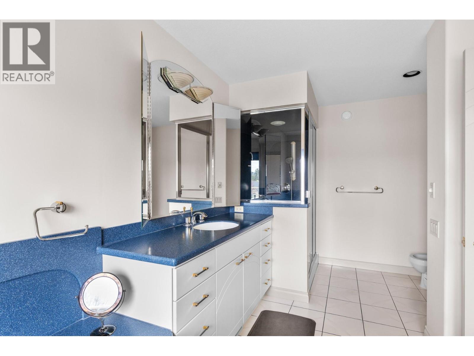307 Sandpiper Court