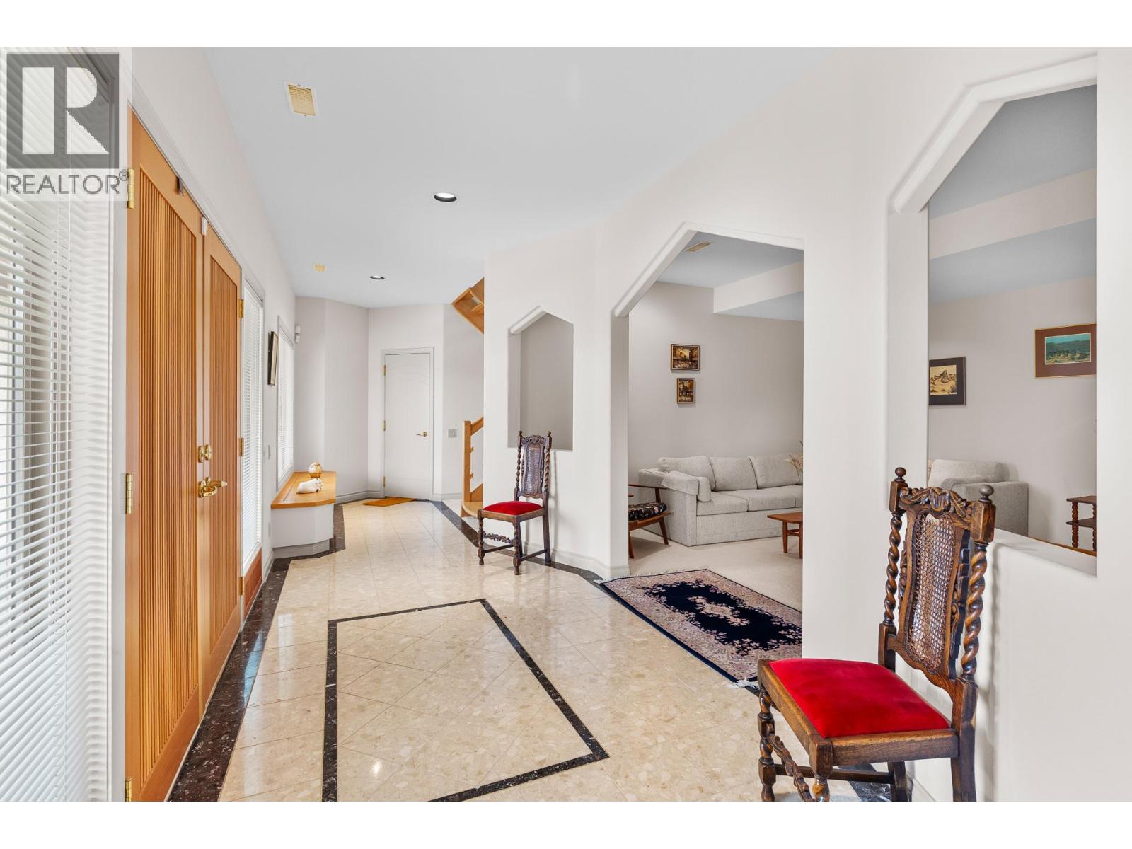 307 Sandpiper Court