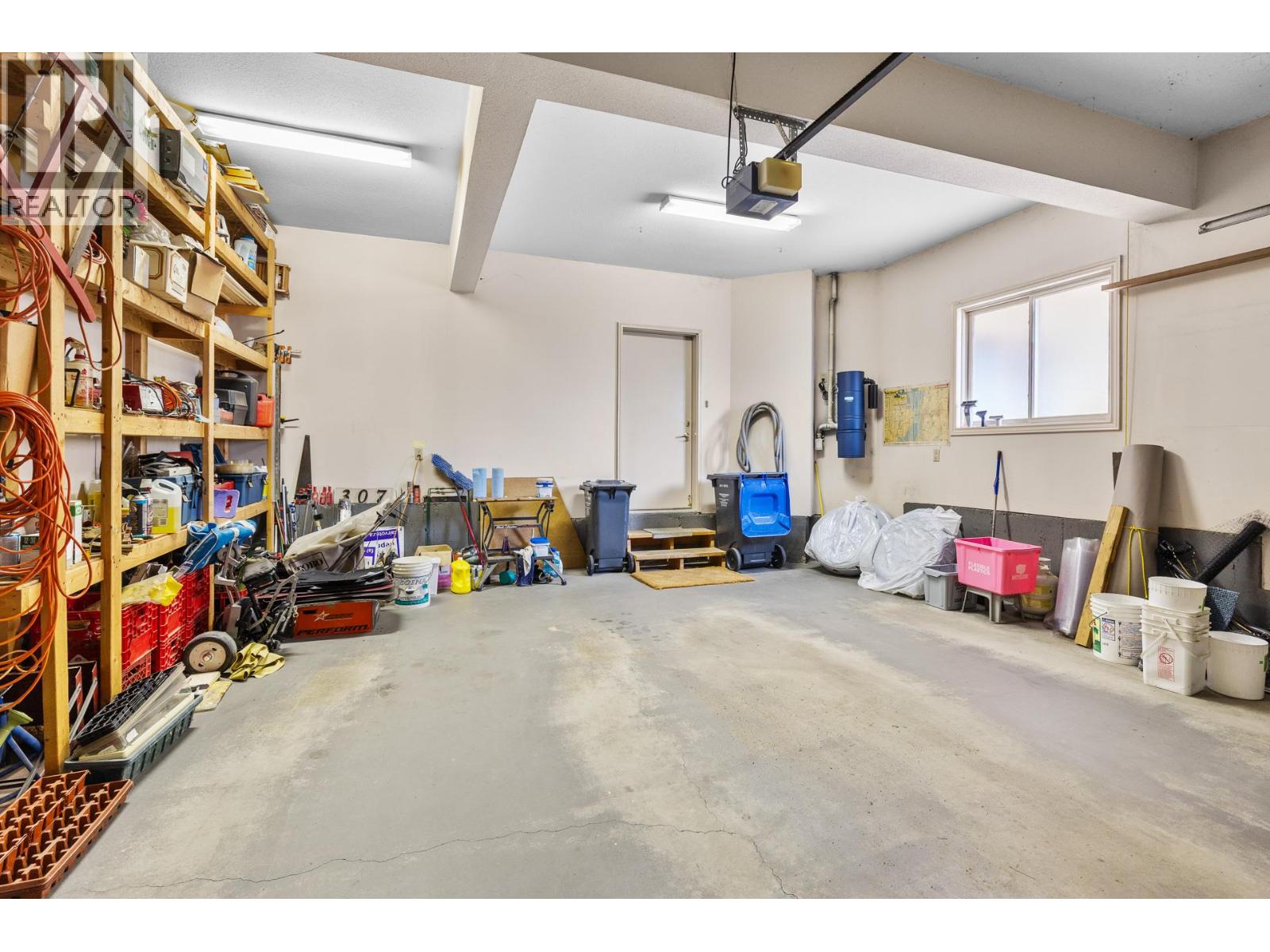 307 Sandpiper Court
