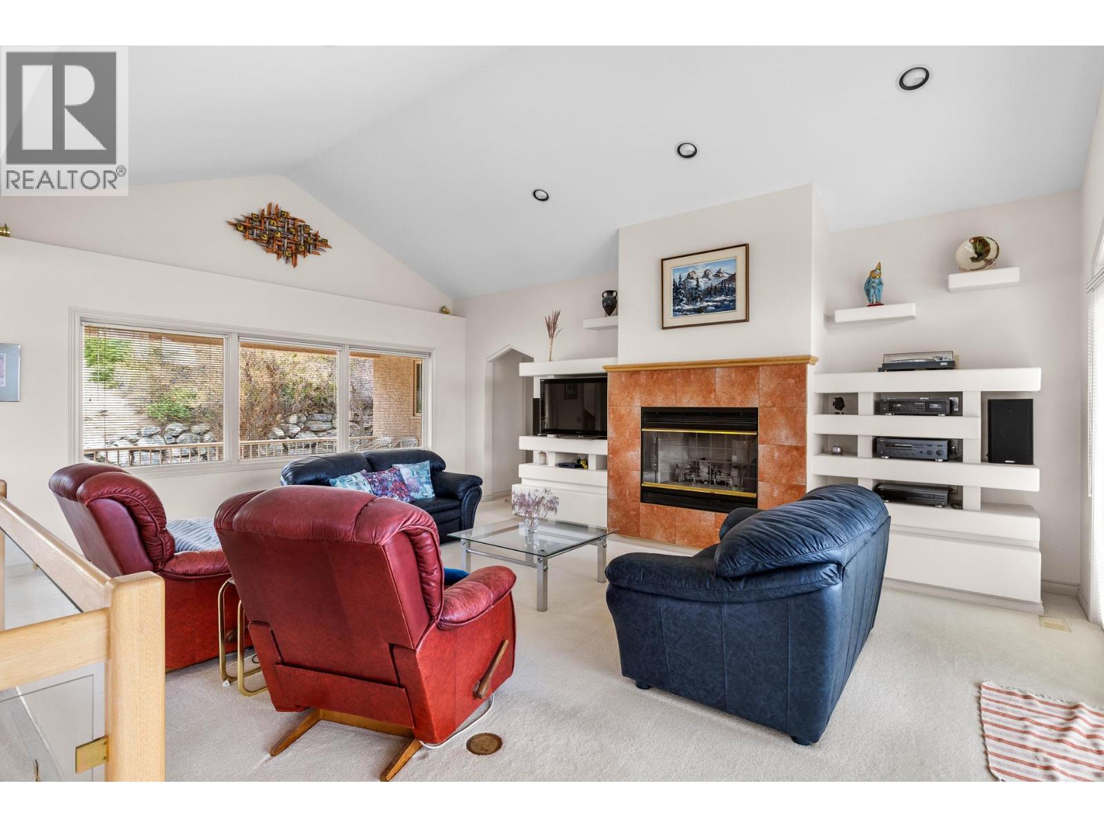 307 Sandpiper Court