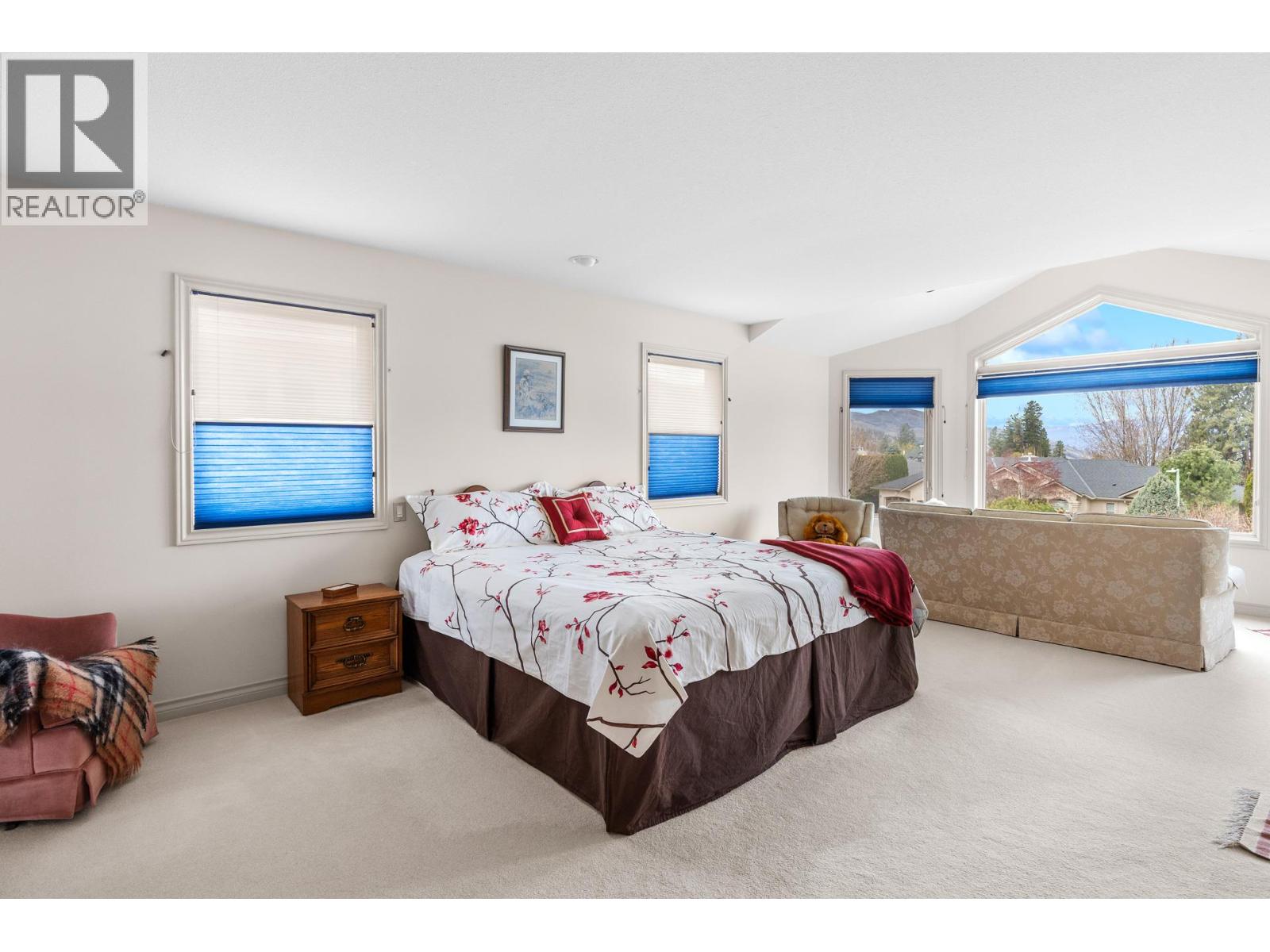 307 Sandpiper Court