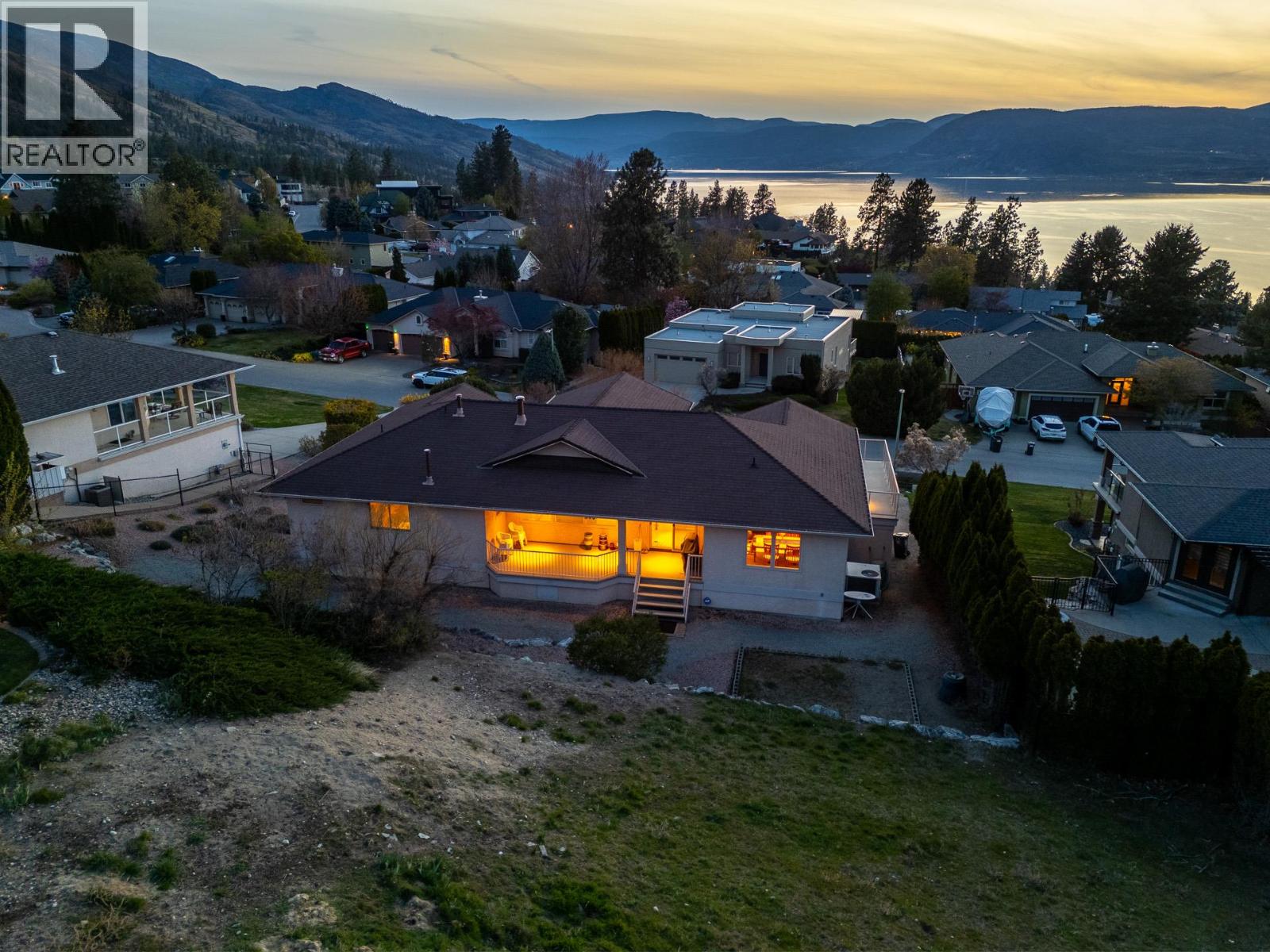 307 Sandpiper Court
