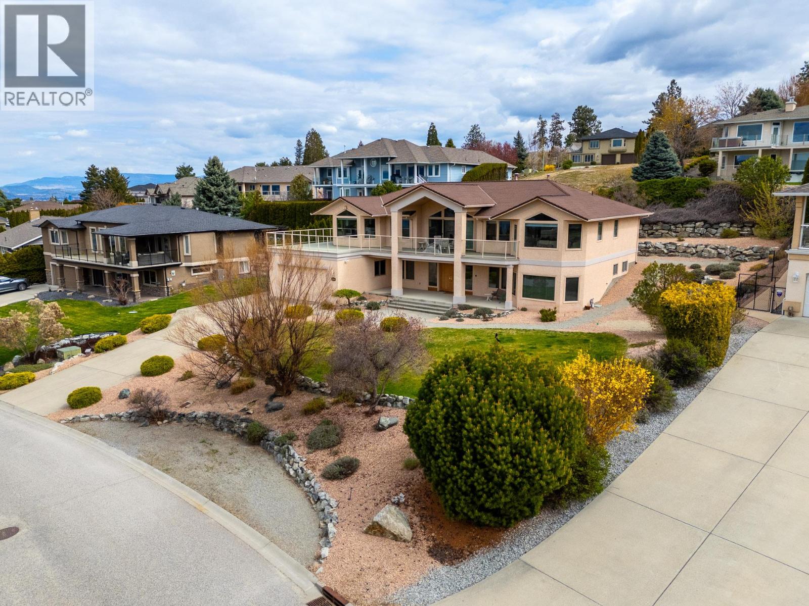307 Sandpiper Court