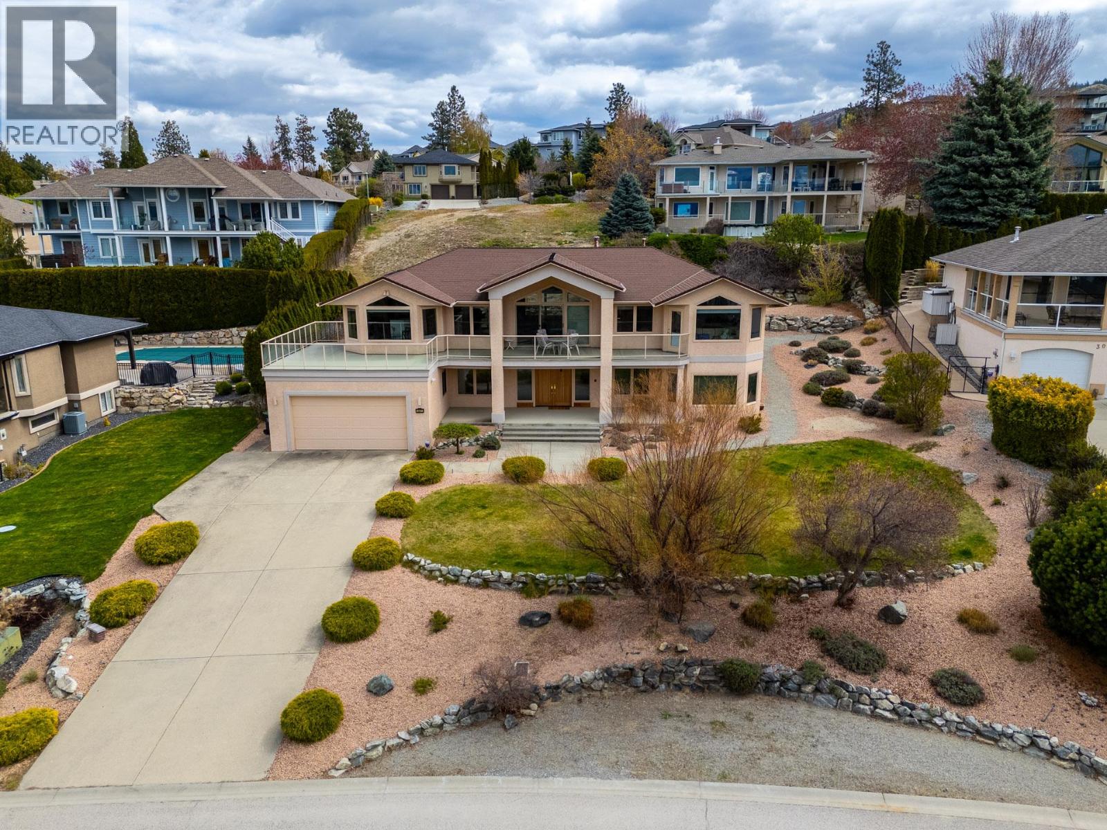 307 Sandpiper Court