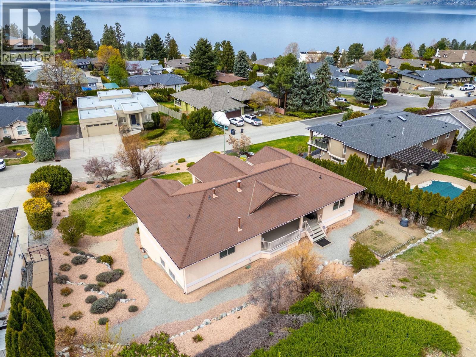 307 Sandpiper Court